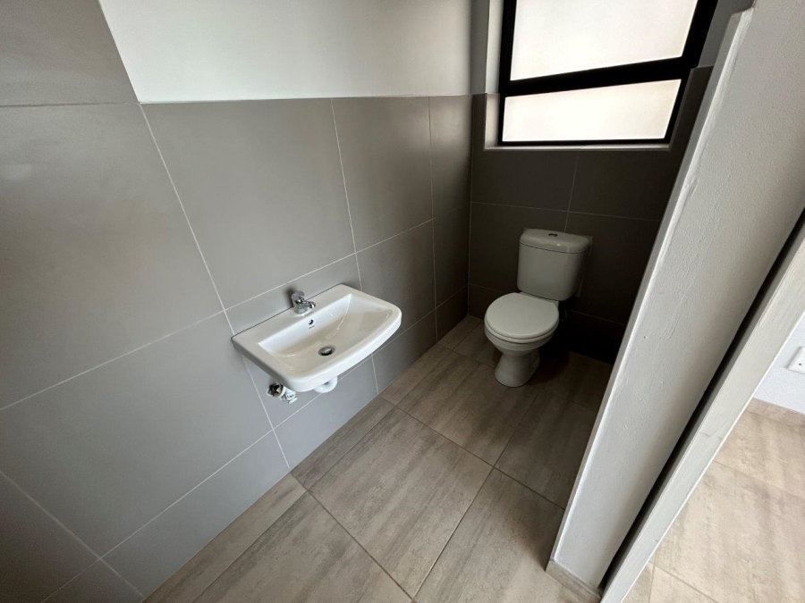 9 Bedroom Property for Sale in Jeffreys Bay Central Eastern Cape